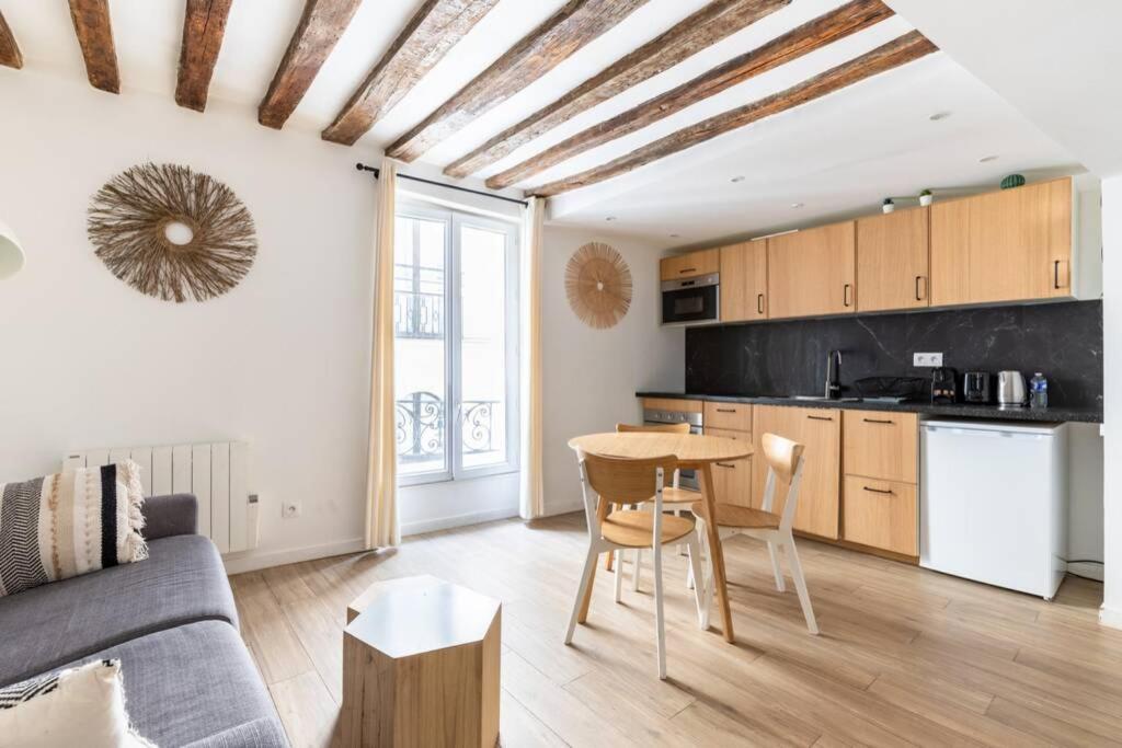 Appartement Grands Boulevards - 21 - Paris Exteriör bild
